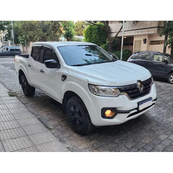 Renault Alaskan 2.3t 16v Confort Mt 4x2
