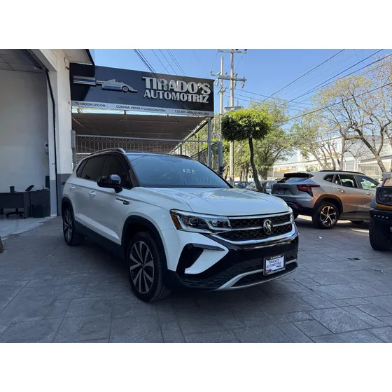 Volkswagen Taos 1.4 Tsi Highline At