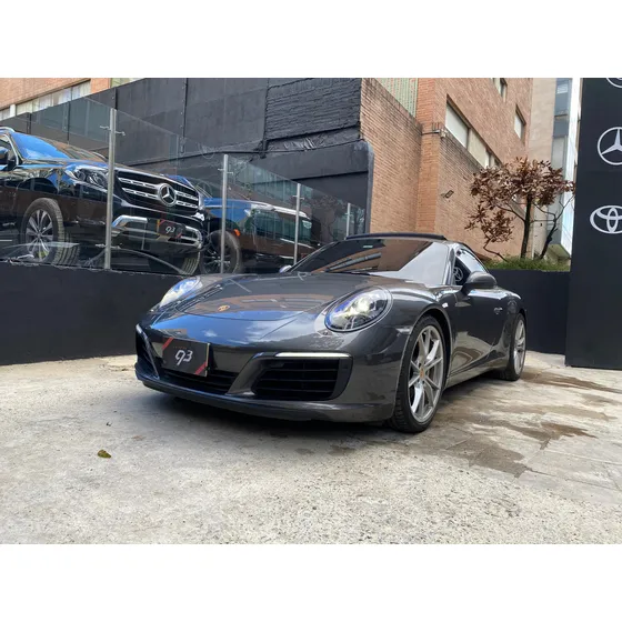 Porsche 911 Carrera