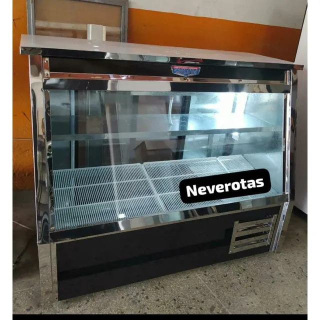 Nevera Exhibidora De Charcutería 1.50cm Nueva 