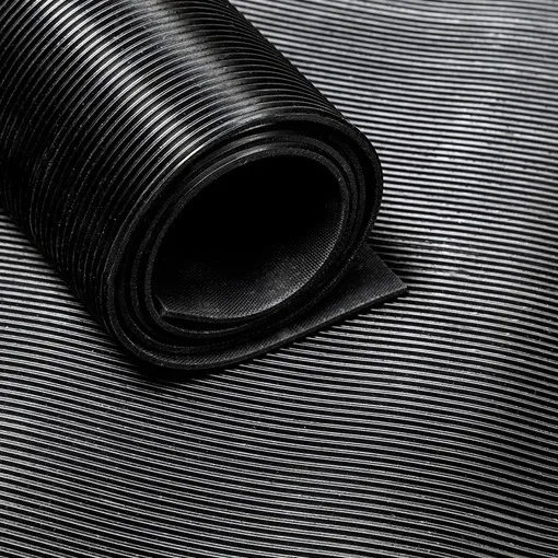 Alfombra De Goma Rayado Fino X Metro.  Ancho 1.40 Mts 