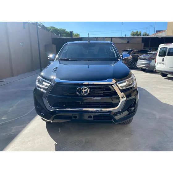 Toyota Hilux 2.8 Cd Srx 177cv 4x2 At