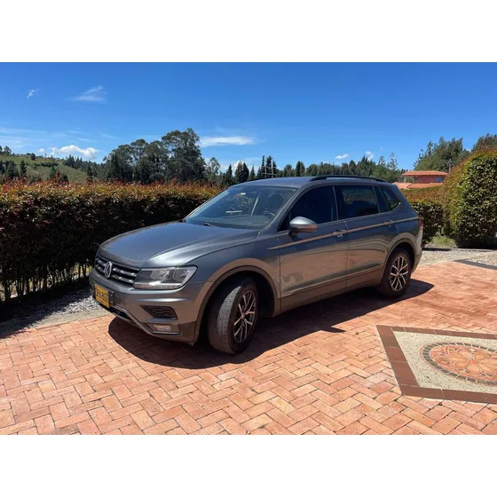 Volkswagen Tiguan Allspace Comfortline 2.0 Tsi 4motion