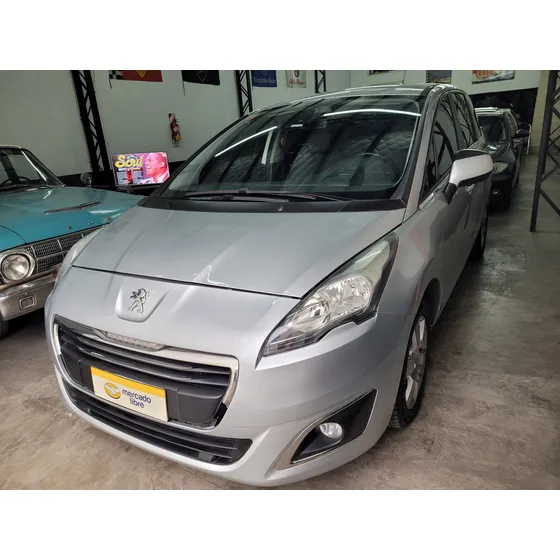Peugeot 5008 Allure Tiptronic