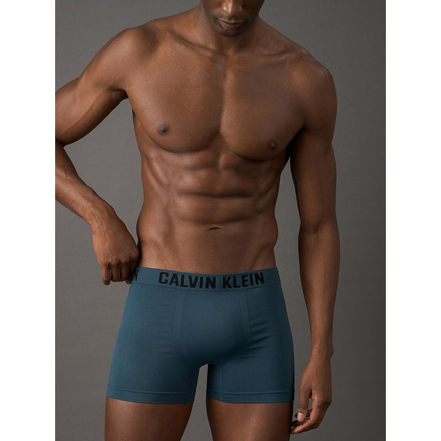 Kit 2 Cuecas Trunk Sem Costura Calvin Klein Kit 2 Cuecas Trunk Sem Costura Calvin Klein