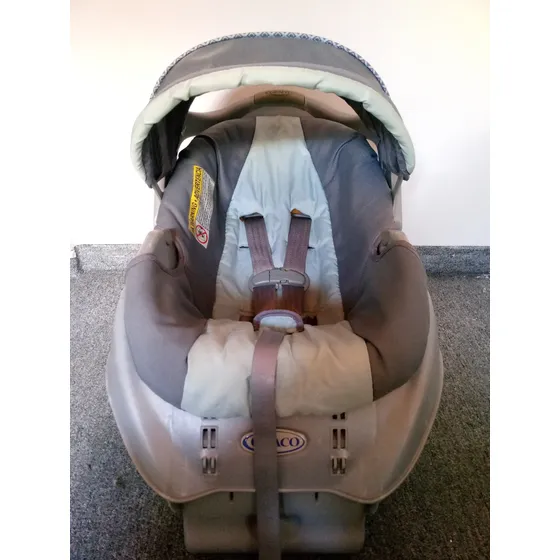 Silla Graco Bebe Para El Carro Hecho En Usa.