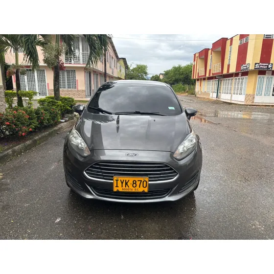 Ford Fiesta 1.6 Sportback Se Mecánica