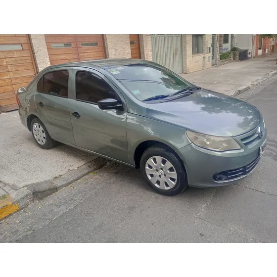 Volkswagen Voyage 1.6 Comfortline Plus 101cv
