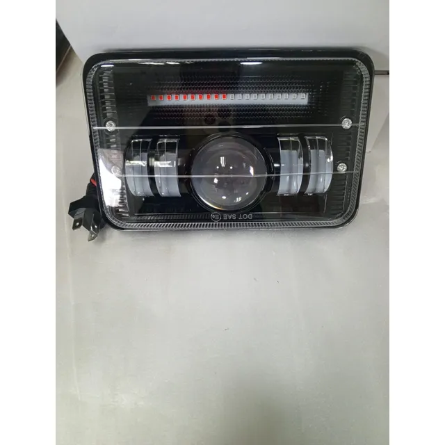 Faro Cuadrado Jaguar /md Gavilan