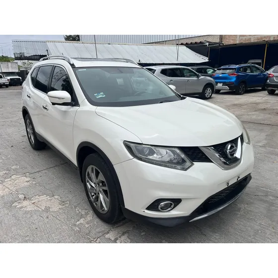 Nissan X-trail 2.5 Advance 2 Row Cvt