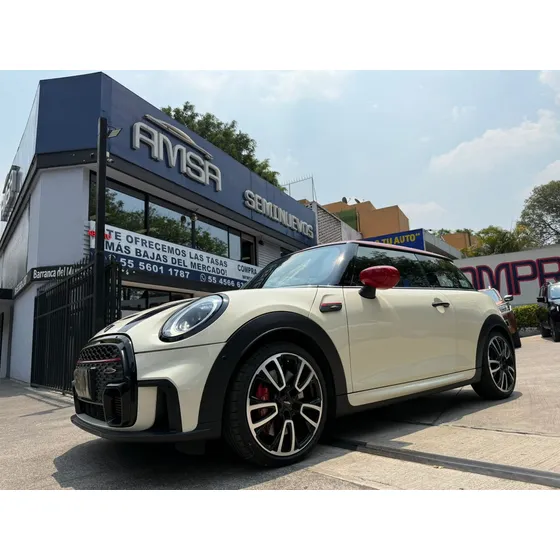 Mini John Cooper Works Iconic