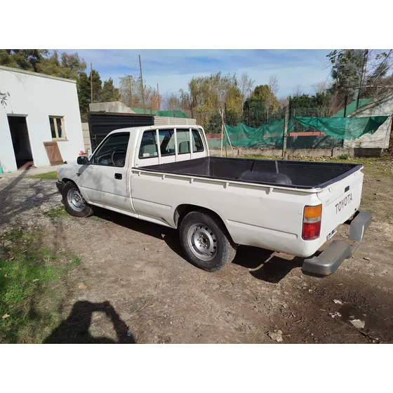 Toyota Hilux 2.8 S/cab 4x2 D