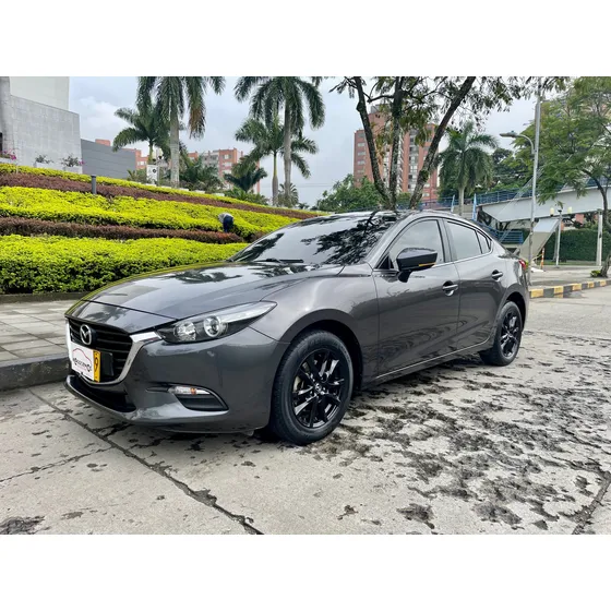 Mazda 3 2.0 Prime