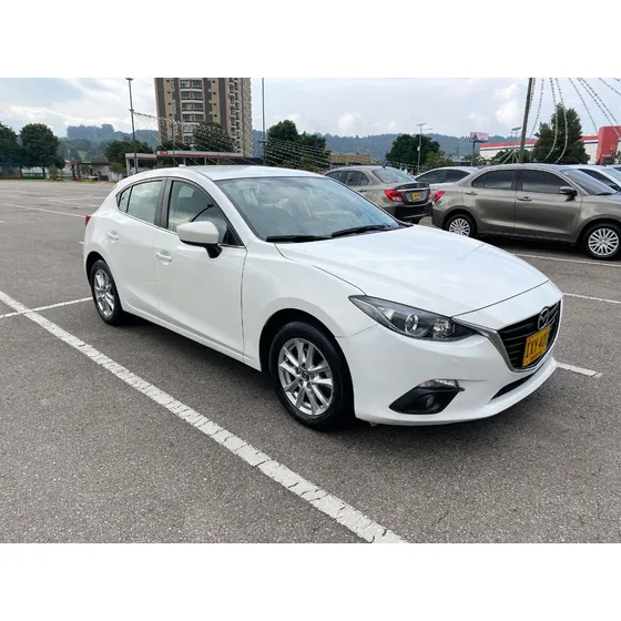 Mazda 3 2.0 Touring