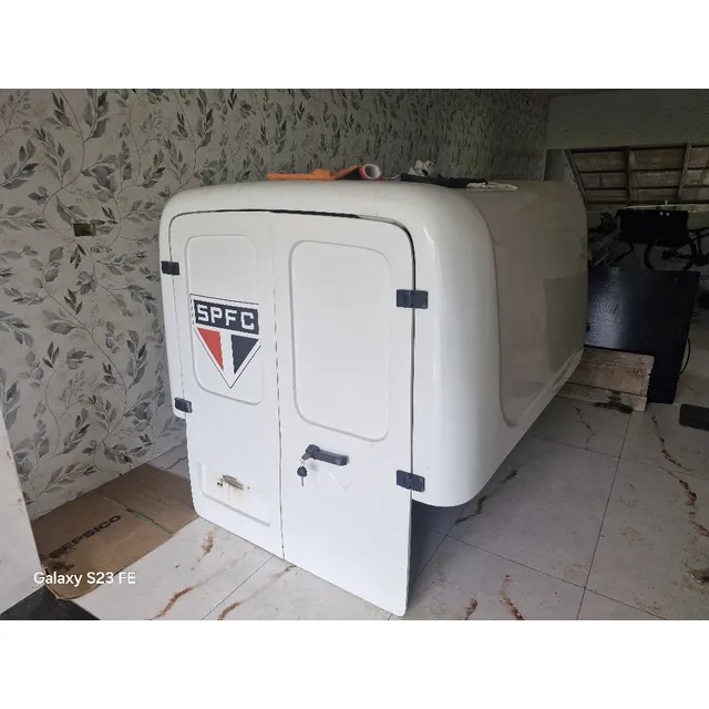 Capota De Fibra Modelo Montana 