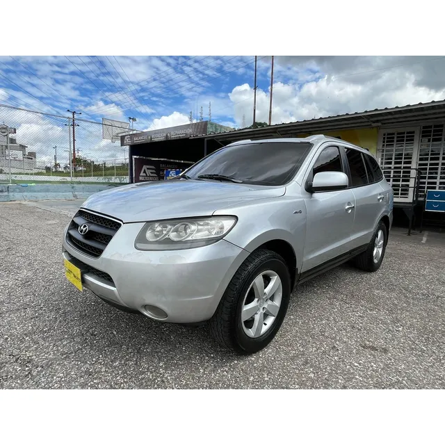 Hyundai Santa Fe V6