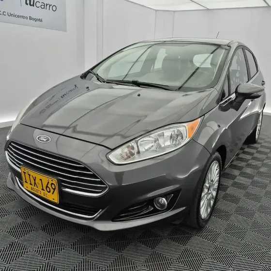 Ford Fiesta 2015 1.6 Titanium At