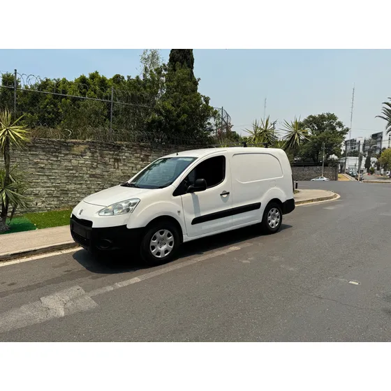 Peugeot Partner 1.6 Partner Maxi 2p At