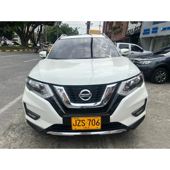 Nissan X-trail 2.5 Advance