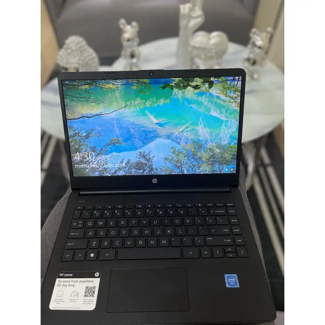 Laptop Portátil Hp 14-dq0060nr