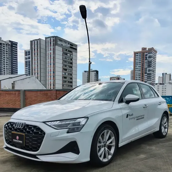 Audi A3 2025 Sportback 35 Tfsi Advanced Plus
