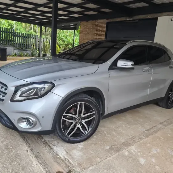 Mercedes-Benz Gla 200 2018 1.6 Urban