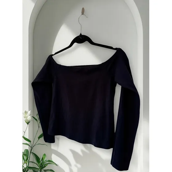Blusa Daniel Cassin Negra Talle S Hombros Descubiertos