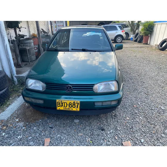 Volkswagen Golf 1.8 Manhattan