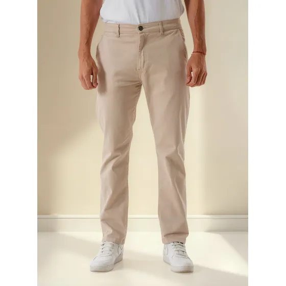 Pantalón District Chino The Wall Gabardina Semi Elastizada