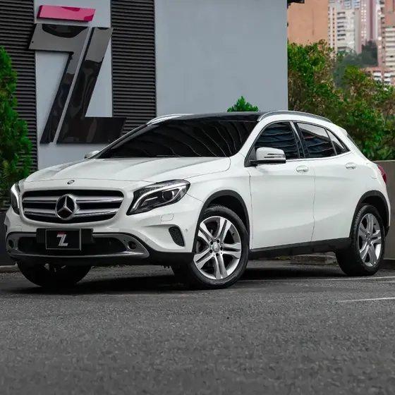 Mercedes-Benz Clase Gla 2016 Gla200 1.6