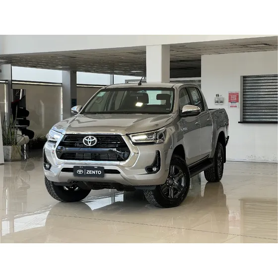 Toyota Hilux 2.8 Cd Srv 177cv 4x4 At