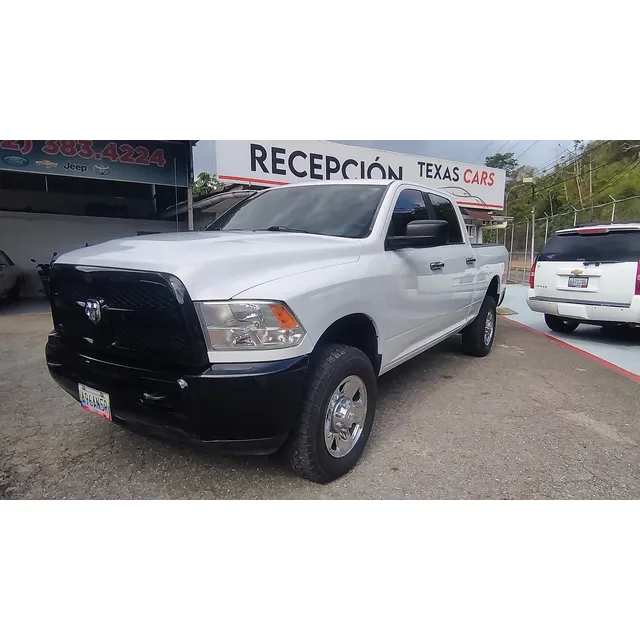 Dodge Ram 4x4 Automática 2016