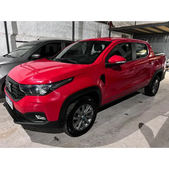 Fiat Strada 1.4 8v Freedom Cd