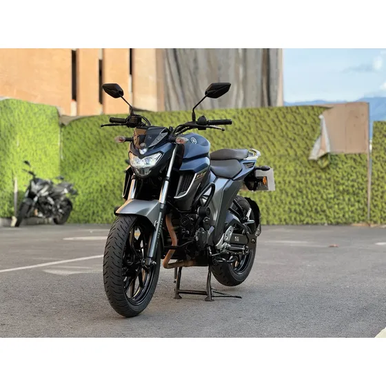 Yamaha Fz N 250