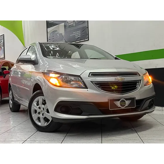 Chevrolet Onix 1.4 Lt 5p