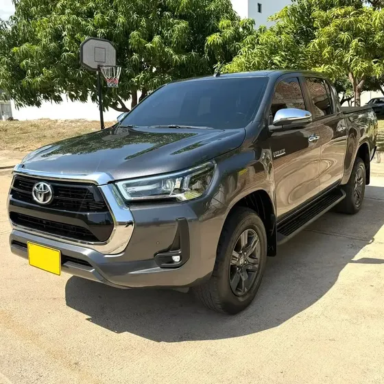Toyota Hilux 2024 2.4 Diésel 4x4 Aut