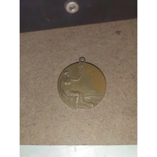 Moneda Conmemorativa Centenario 1830 1930
