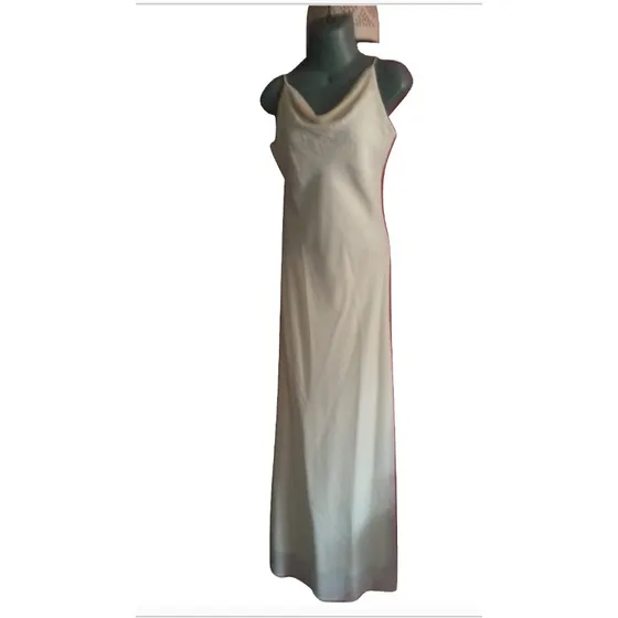 Vestido Largo De Fiesta Marfil Marca Chica'stalla Xs Us40,00