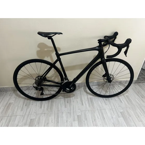 Bicicleta Specialized Roubaix Sport 2020