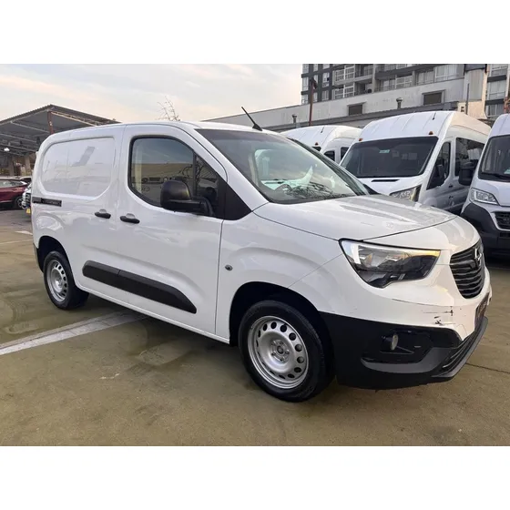 Opel Combo L1
