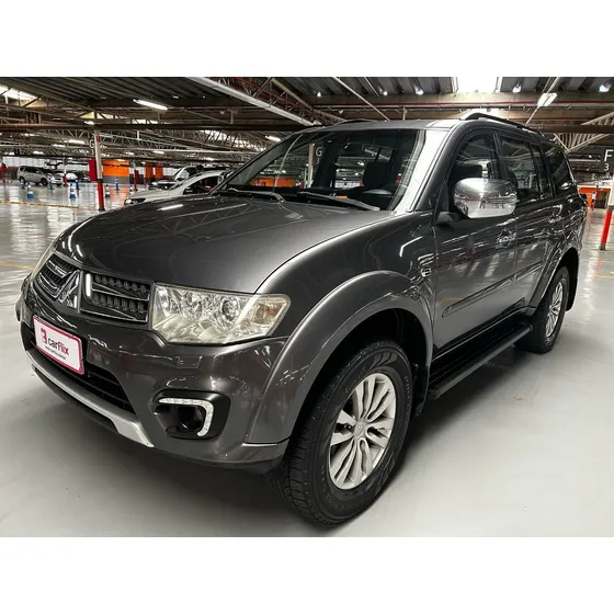 Mitsubishi Pajero 3.2 Hpe 4x4 7 Lugares 16v Turbo Intercooler Diesel 4p Automático