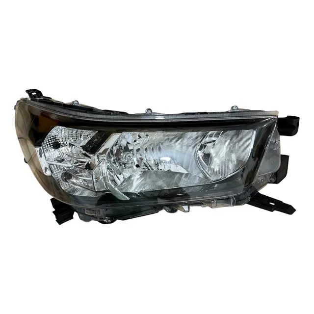 Faro Derecho Toyota Hilux Dubai 2022 A 2024 Sin Led Depo
