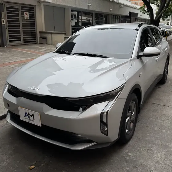 Kia K3 Cross 2026 1.6 Vibrant At
