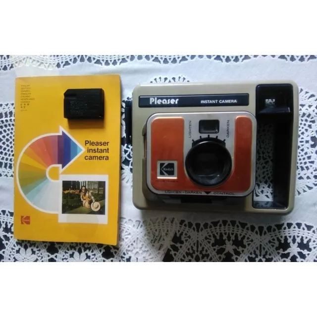 Cámara Fotográfica Instantánea Pleaser Kodac En Caracas 