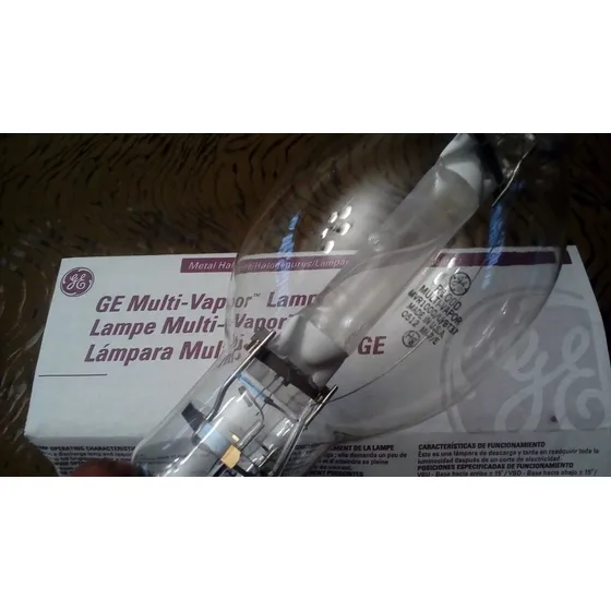 Bombillo Metal Halide 1000w Nano Bt 37 Ovoide