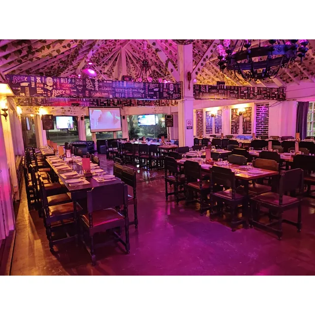 Alquiler De Salon Para Eventos, Restobar