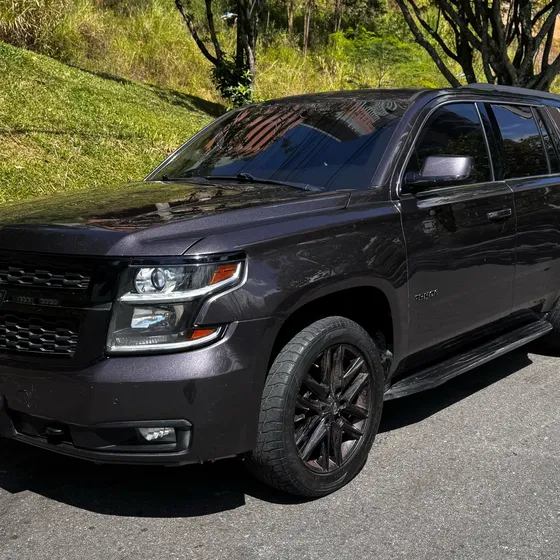 Chevrolet Tahoe 2015 5.3 Lt