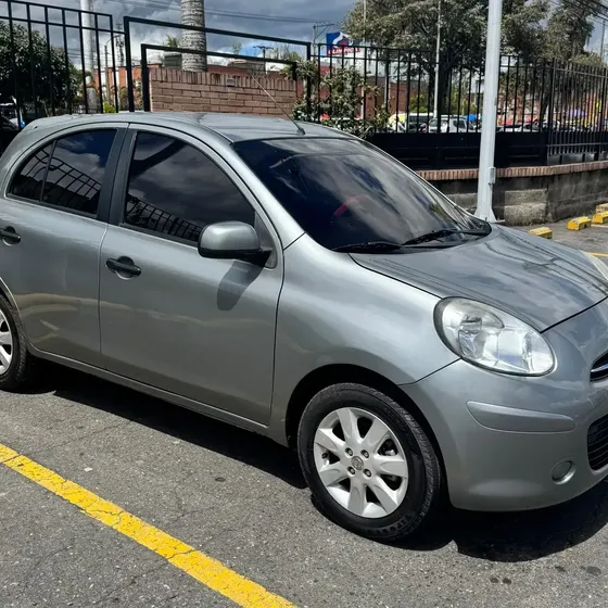 Nissan March 2013 1.6 Advance