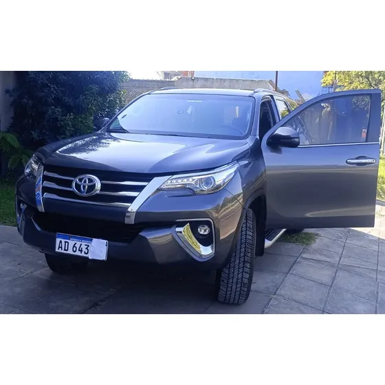 Toyota Sw4 2.8 Srx 204cv 4x4 7as At