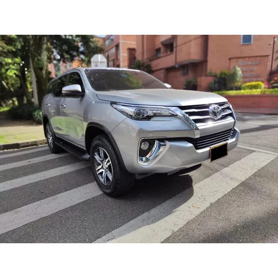 Toyota Fortuner 2.7l